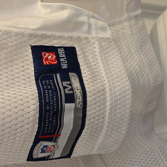 Brett Favre jersey sz med - Picture 3 of 5